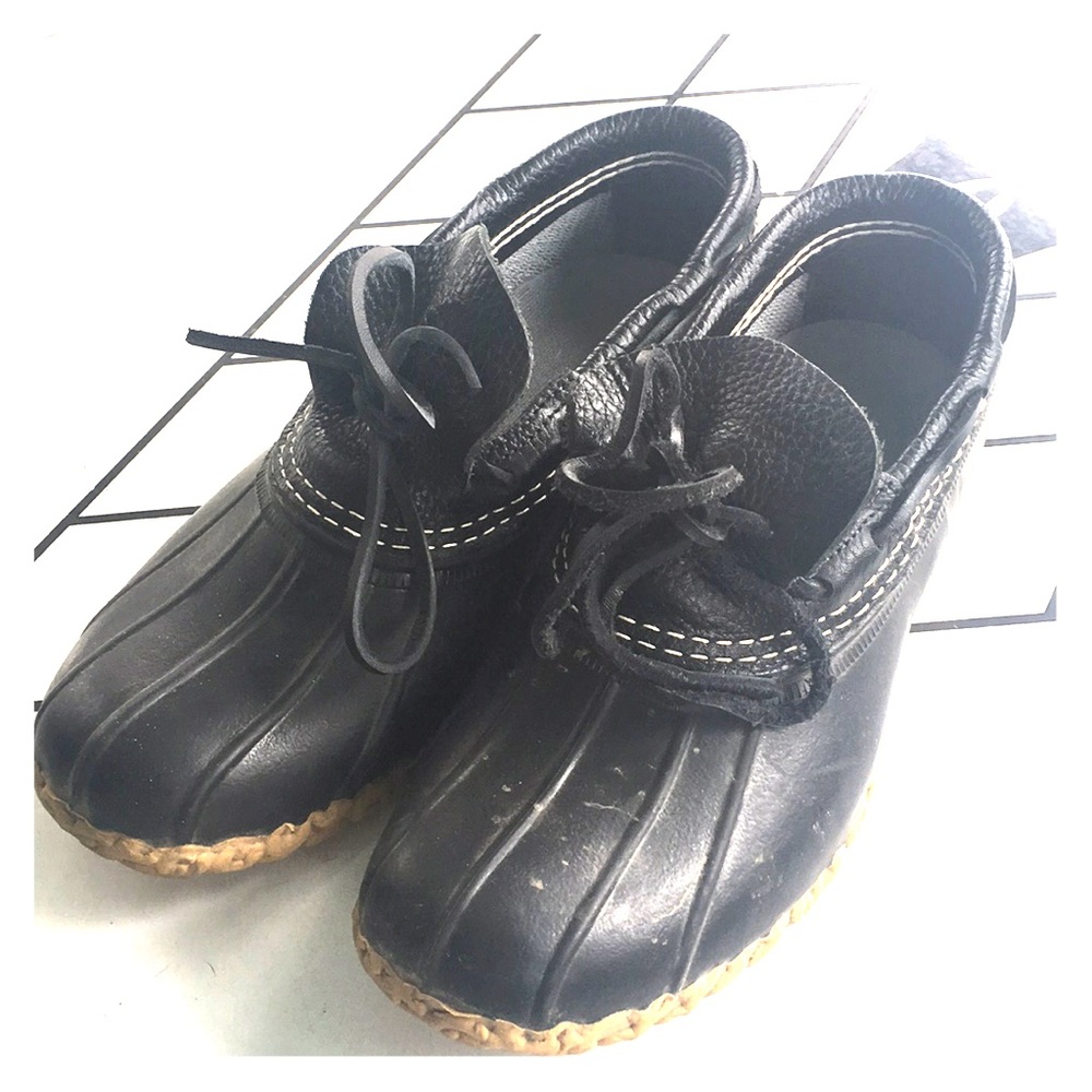 Black LLBEAN short duck boots 🦆